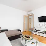 Apartment Saten Near The *