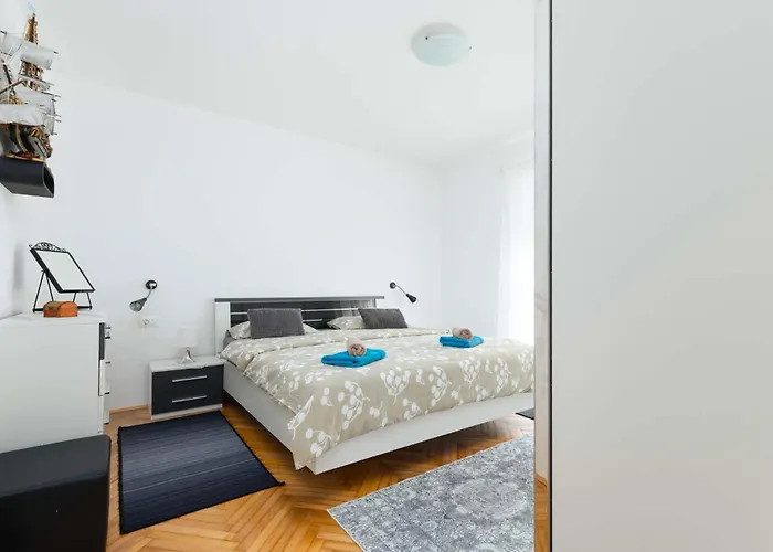 Saten Near The Poreč