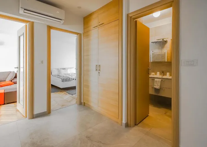 Appartement Saten Near The